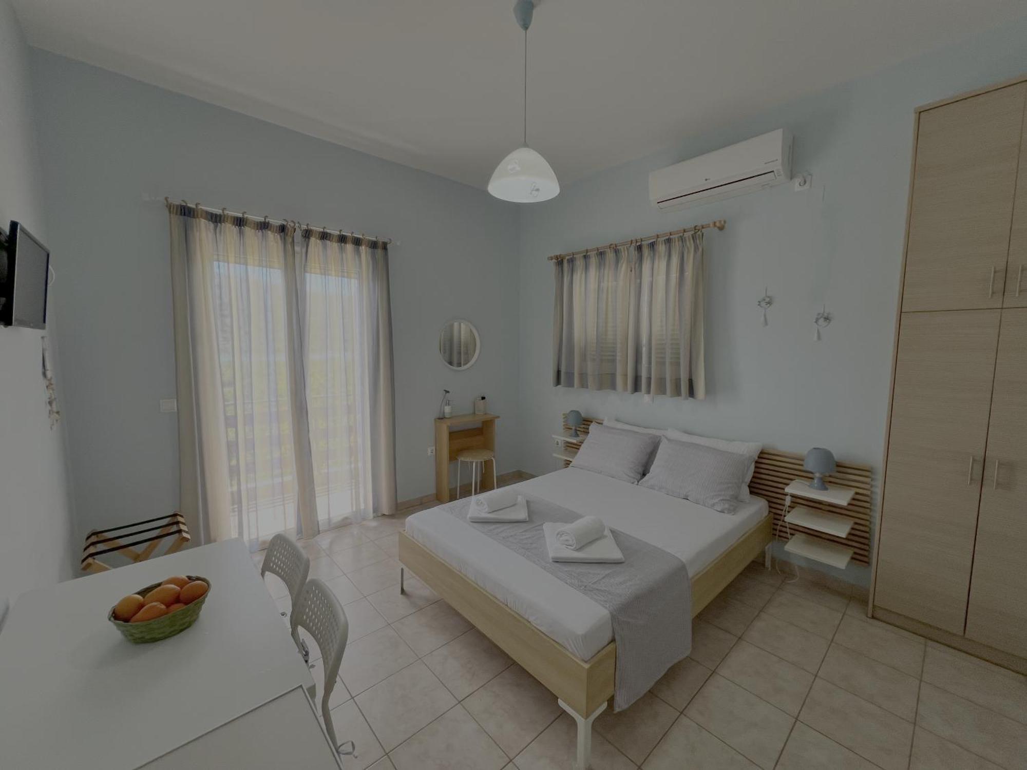 Apartamento Ktima Klimentini Vivári Exterior foto